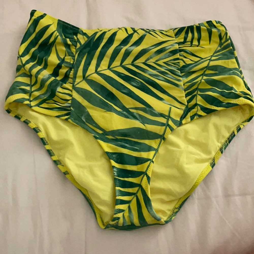 high waisted bikini bottoms